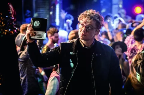 ХОТ-ДОГ — кадр 12