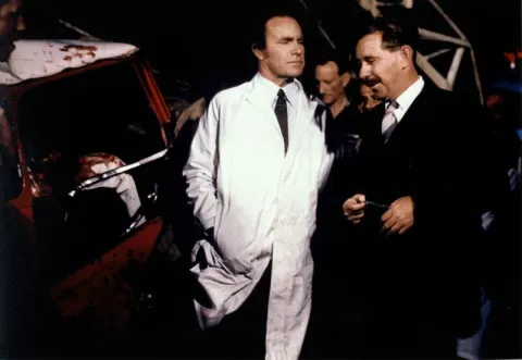 Машины, которые съели Париж. — кадр 5