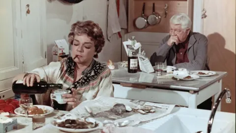 Кот — кадр 7