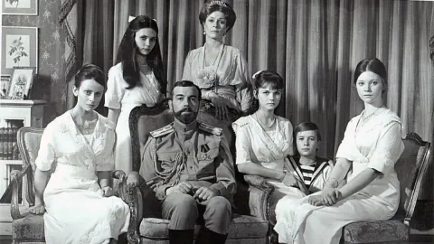 Николай и Александра — кадр 4