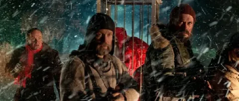 Санта на продажу — кадр 11