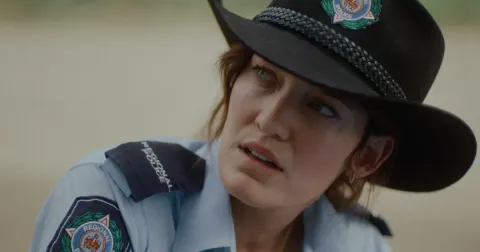 Зомби-кенгуру — кадр 12