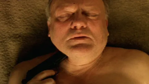 Один против всех — кадр 2