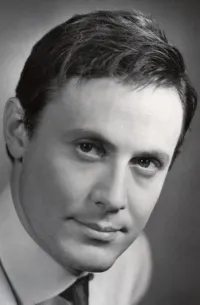 Юрий Соломин