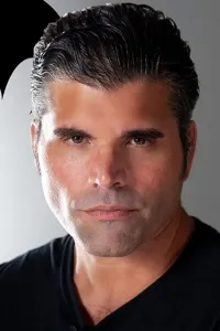 Дэрин Ферраро