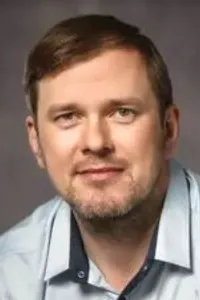 Андрей Лапин