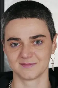 Элене Навериани